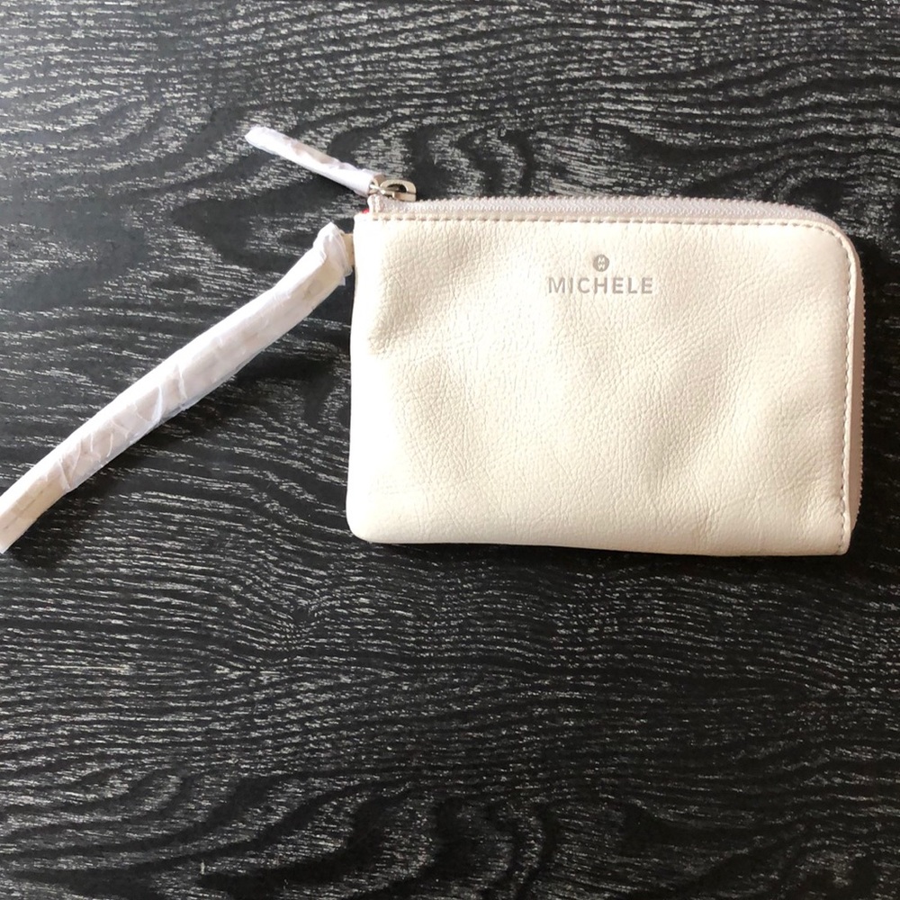 ⭐️⭐️Brand New Michele Wristlet ⭐️⭐️